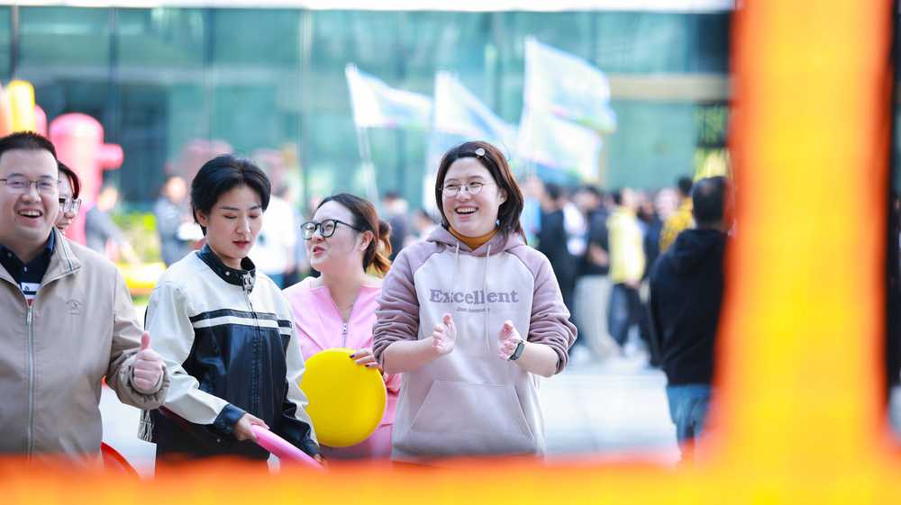 增强团队凝聚力的广州团建方案，释放工作压力的最佳选择